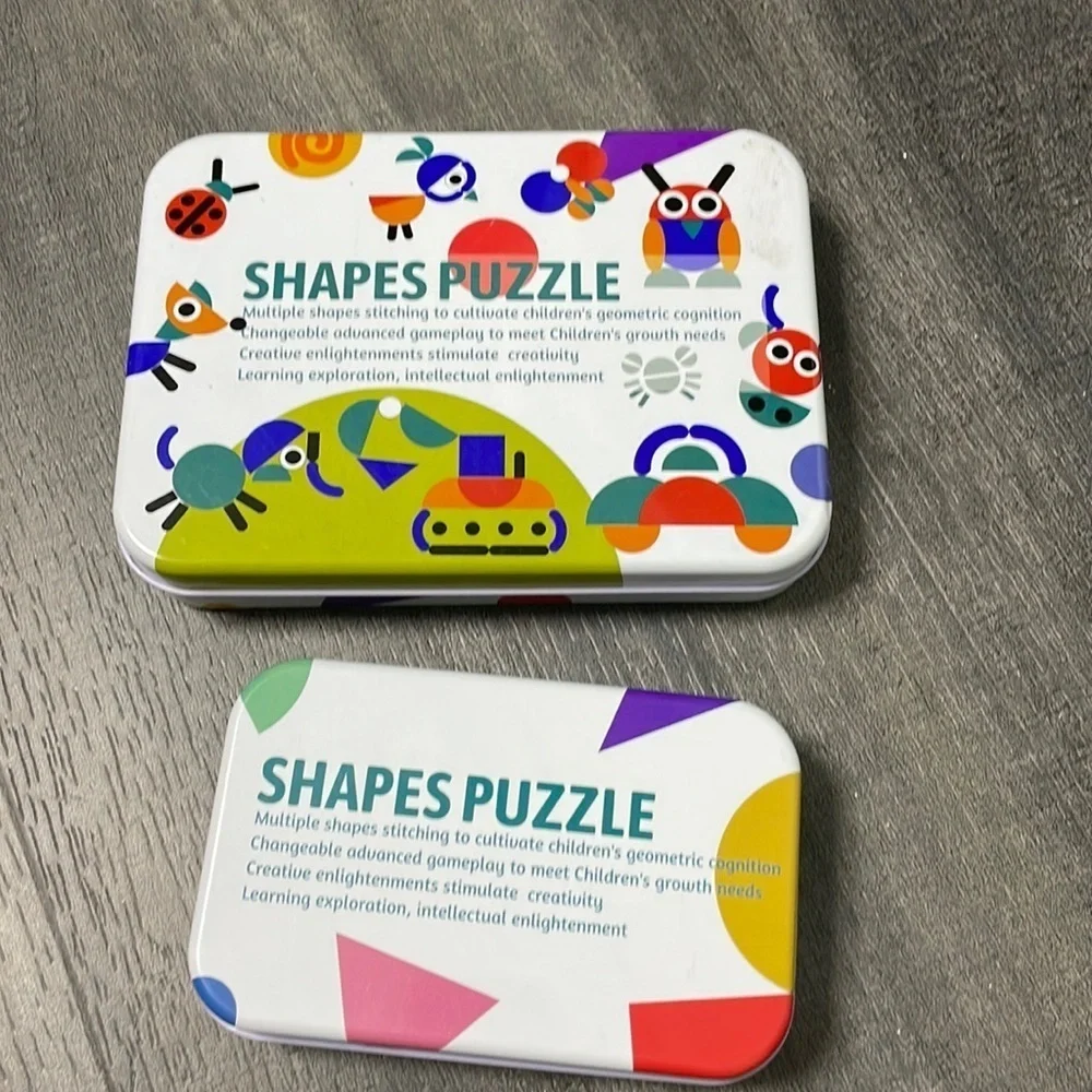 Shape puzzle with cards